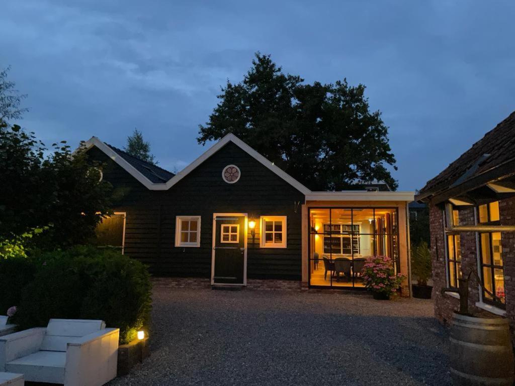 Flora'S B&B Landsmeer Ngoại thất bức ảnh