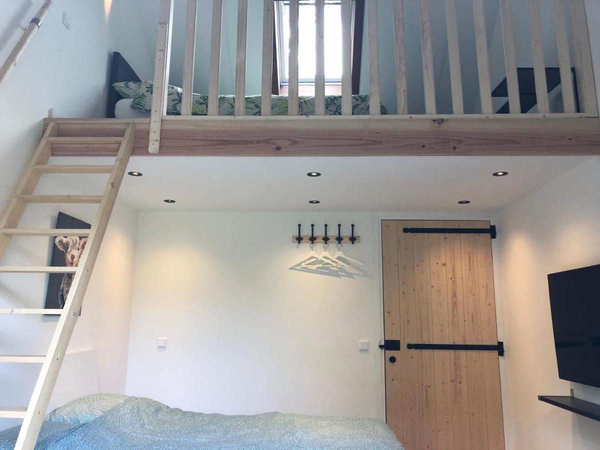 Flora'S B&B Landsmeer Ngoại thất bức ảnh