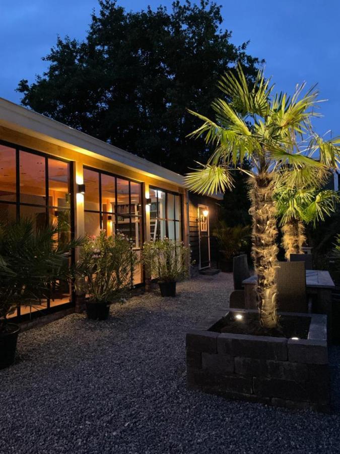 Flora'S B&B Landsmeer Ngoại thất bức ảnh