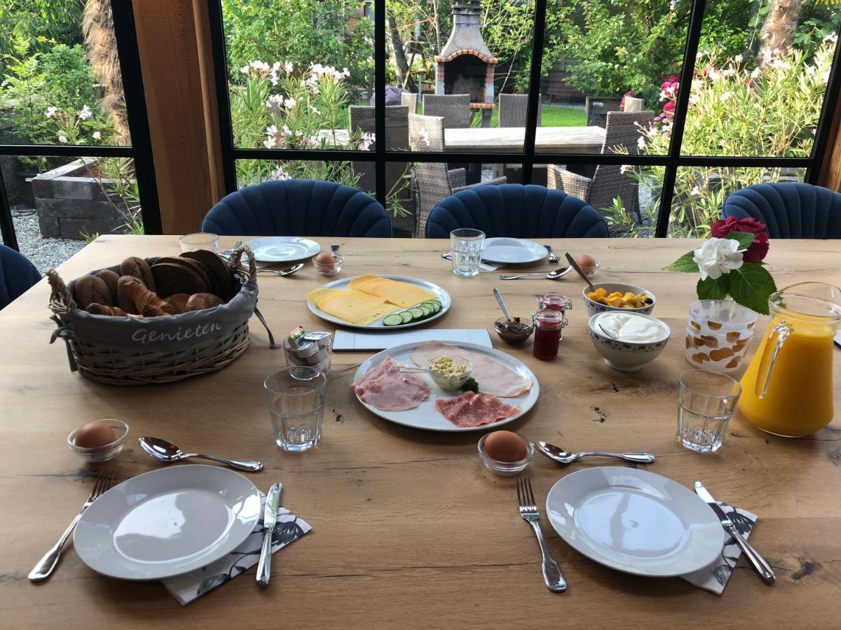 Flora'S B&B Landsmeer Ngoại thất bức ảnh